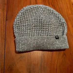 Aritzia Gray Knit Beanie